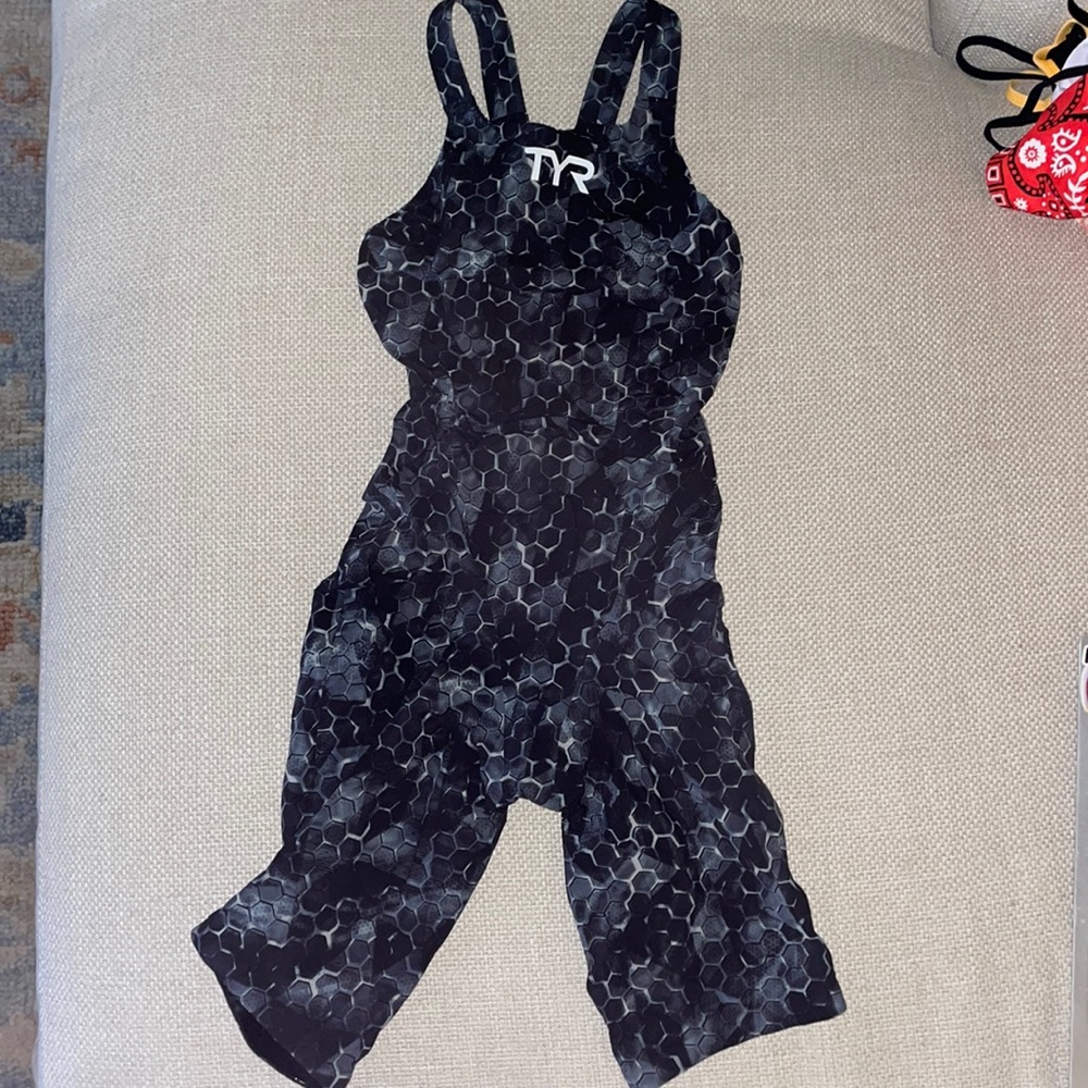 TYR AVCITOR 2.0 FLEX HIP TECH SUIT